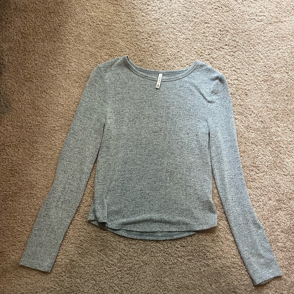 Light sweater top